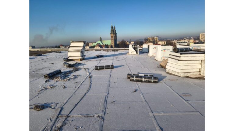 Remont MOSiR w Radlinie nabiera tempa!